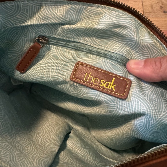 The Sak‎ Leather Purse - Picture 10 of 10
